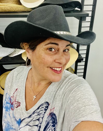 Lisa Gonzalez Profile