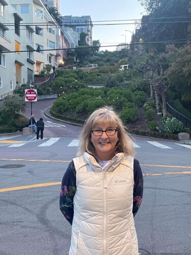 Debbie Highland Profile