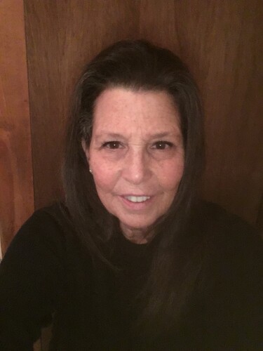 Resa Wallach Profile